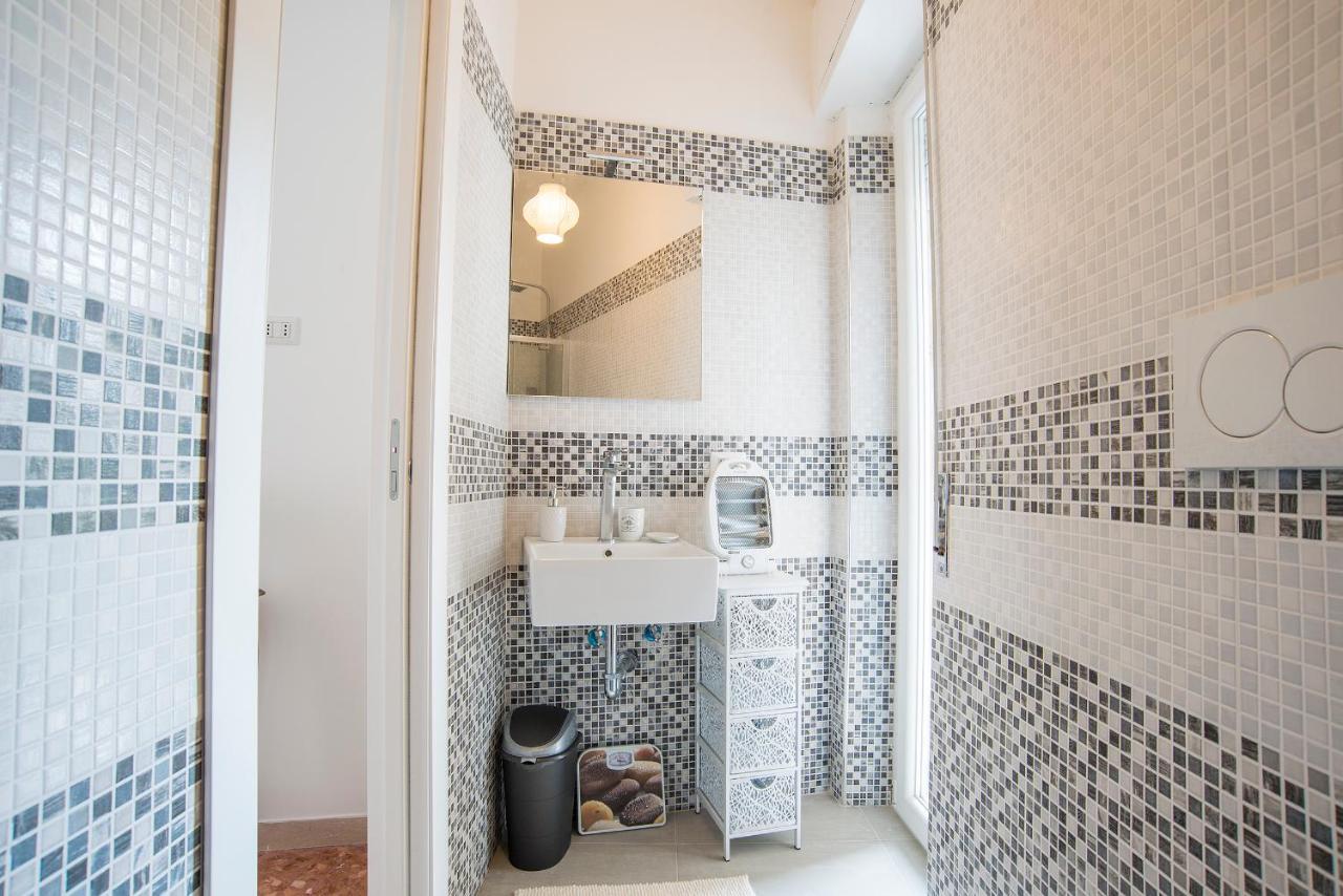 A Casa Di Ale Apartment Rome Exterior photo